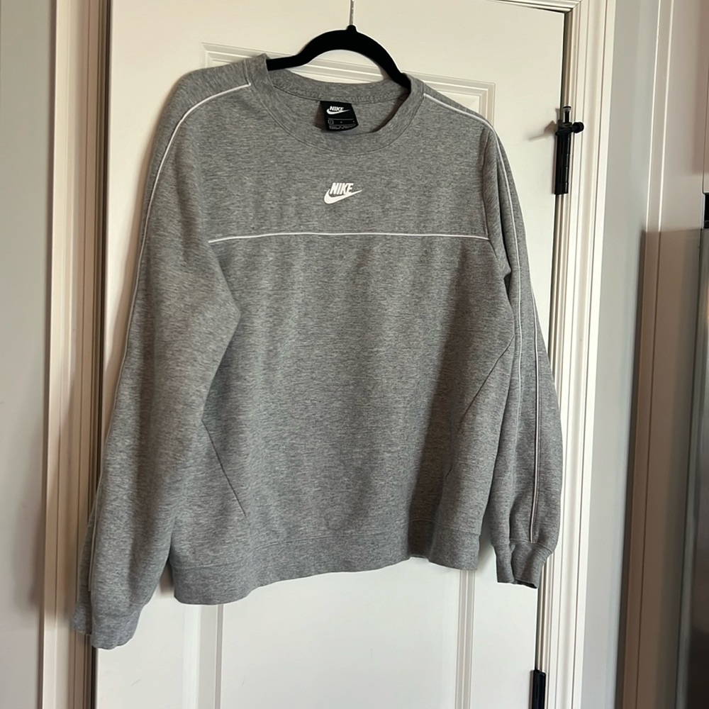 Nike sweatshirt